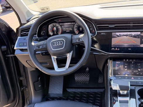 Used 2023 Audi Q7 2.0T Premium Plus w/ Premium Plus Package AWD/4WD image 17