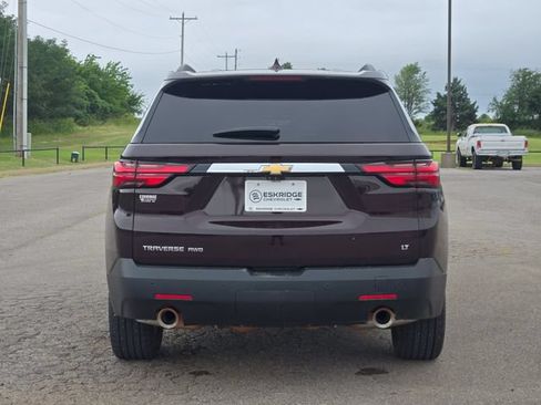 Used 2023 Chevrolet Traverse LT w/ Rear Camera Mirror Package AWD/4WD image 6