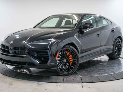 Used 2025 Lamborghini Urus SE