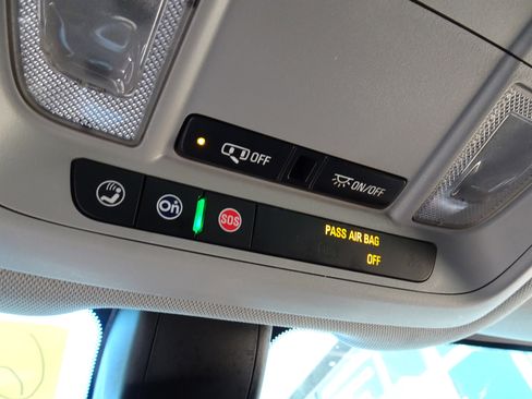 Used 2019 GMC Terrain SLE w/ Black Edition FWD image 24