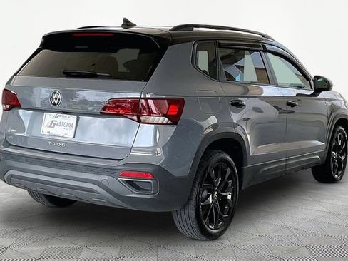 Used 2024 Volkswagen Taos SE FWD image 5
