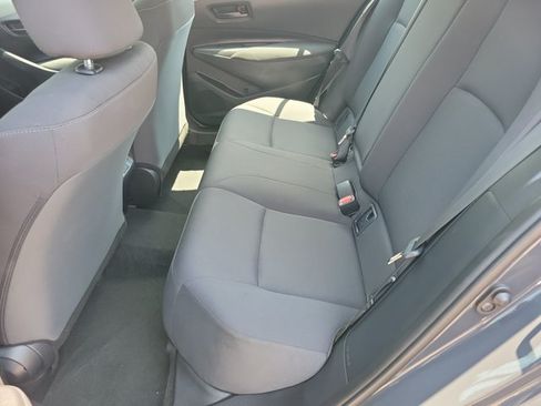 Used 2025 Toyota Corolla LE FWD image 9