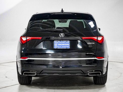 Used 2023 Acura MDX SH-AWD w/ Technology Package image 7