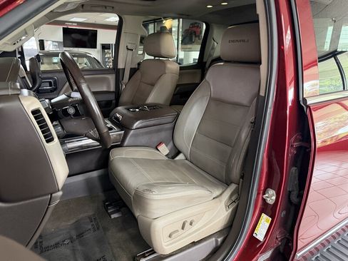 Used 2016 GMC Sierra 1500 Denali w/ Enhanced Driver Alert Package AWD/4WD image 12