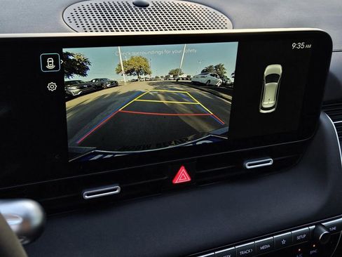 New 2026 Hyundai Ioniq 5 SEL image 24