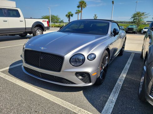 Used 2024 Bentley Continental GT S AWD/4WD image 3