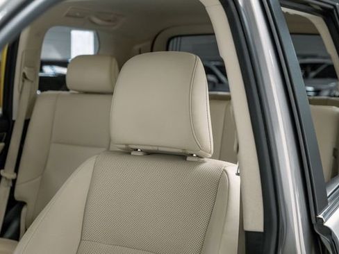 Used 2021 Lexus GX 460 Premium image 29