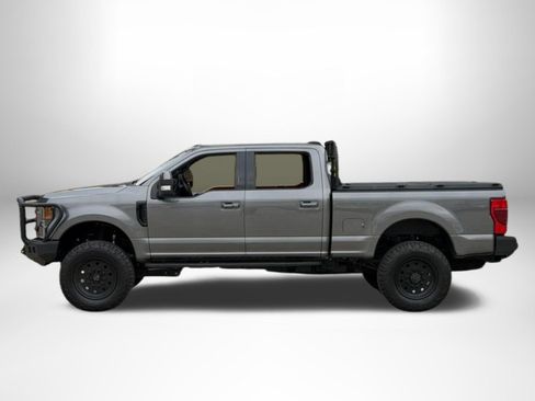 Used 2022 Ford F250 Lariat w/ Black Appearance Package AWD/4WD image 7
