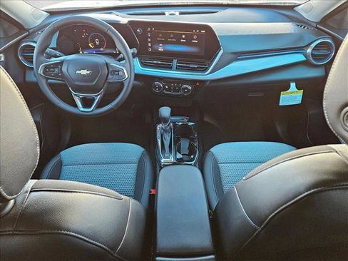 New 2026 Chevrolet Trax LT w/ LT Convenience Package image 15