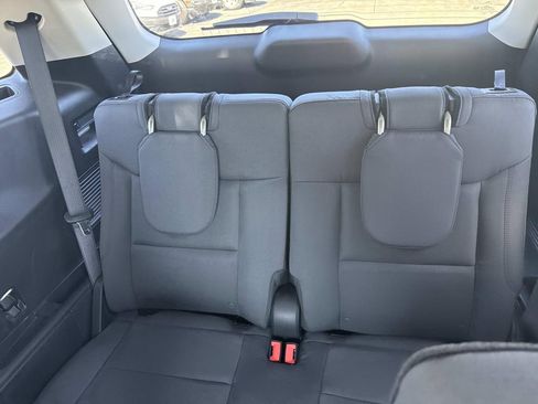 Used 2026 Ford Explorer Active AWD/4WD image 17