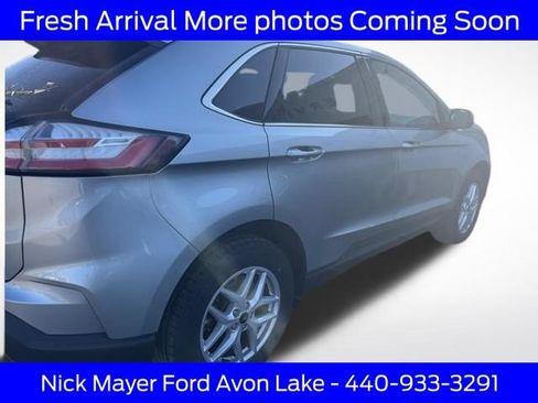Used 2024 Ford Edge SEL w/ Convenience Package AWD/4WD image 5