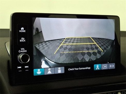 Used 2024 Honda Civic Sport Touring image 4