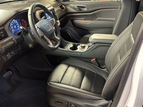 Used 2023 GMC Acadia Denali w/ Denali Ultimate Package image 29