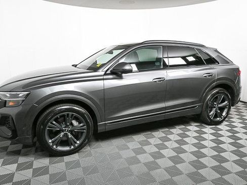 New 2026 Audi Q8 Premium image 32