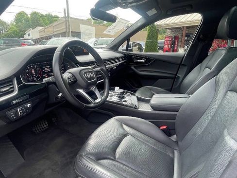 Used 2017 Audi Q7 3.0T Prestige AWD/4WD image 11