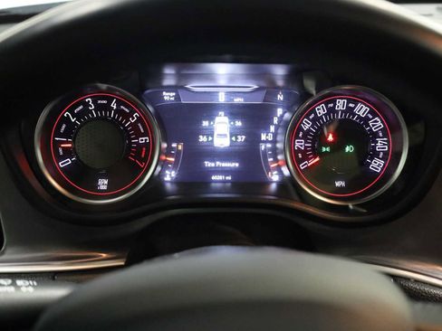 Used 2019 Dodge Challenger GT AWD/4WD image 22