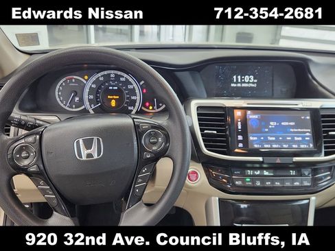 Used 2017 Honda Accord EX image 20