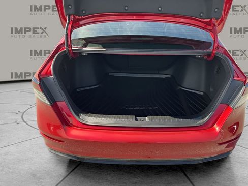 Used 2025 Honda Accord Sport image 30