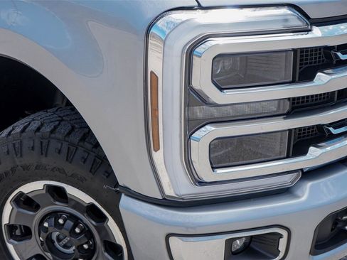 Certified 2024 Ford F250 Platinum w/ Tremor Off-Road Package AWD/4WD image 3
