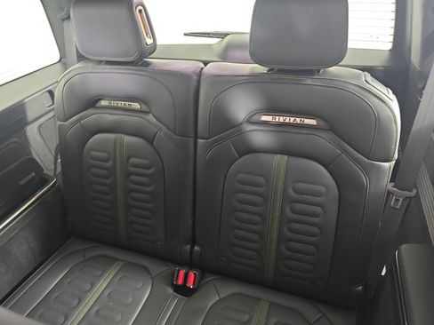 Used 2024 Rivian R1S Adventure AWD/4WD image 22