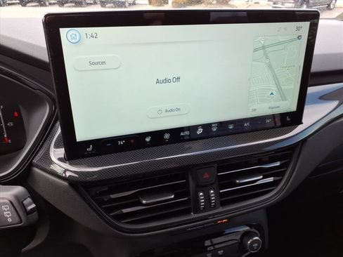 Used 2025 Ford Escape ST-Line w/ Equipment Group 301A image 14