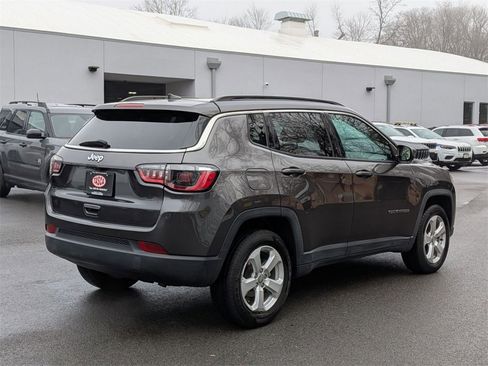Certified 2019 Jeep Compass Latitude w/ Popular Equipment Group image 3