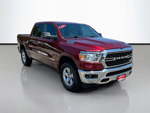 Used 2024 RAM 1500 Big Horn AWD/4WD image 3