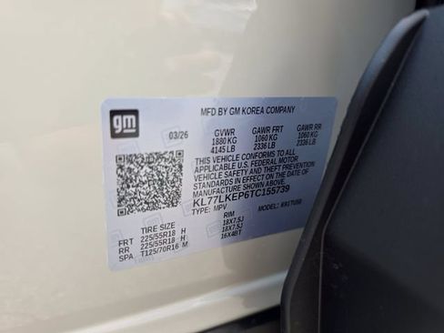 New 2026 Chevrolet Trax ACTIV w/ Sunroof Package FWD image 35