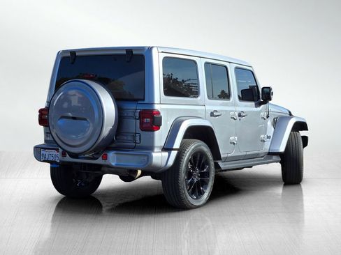 Used 2021 Jeep Wrangler Unlimited Sahara image 4
