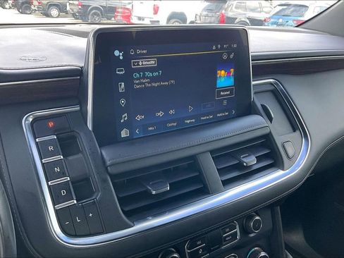 Used 2023 Chevrolet Tahoe High Country w/ Premium Package 2 AWD/4WD image 24