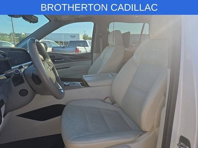 Used 2021 Cadillac Escalade Sport Platinum AWD/4WD image 11