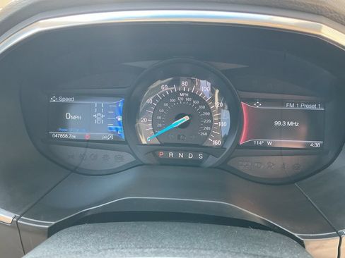 Used 2020 Ford Edge Titanium w/ Equipment Group 301A AWD/4WD image 13