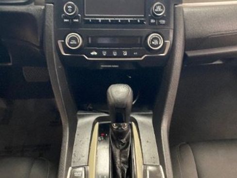 Used 2019 Honda Civic LX image 22