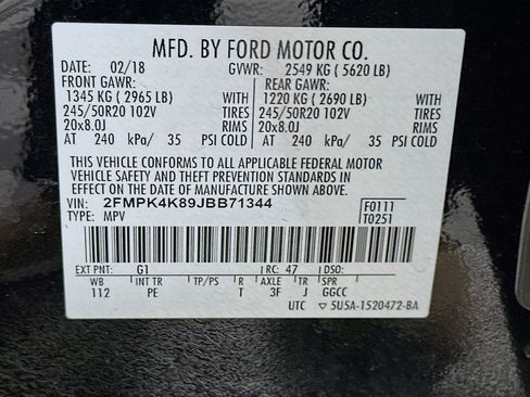 Used 2018 Ford Edge Titanium w/ Equipment Group 301A AWD/4WD image 12