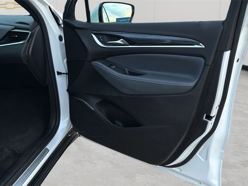 Used 2022 Buick Enclave Essence w/ Sport Touring Edition image 49