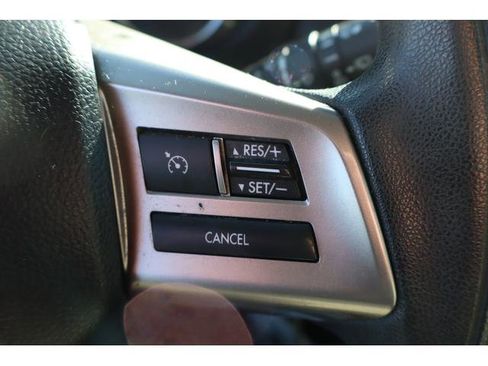 Used 2015 Subaru Forester 2.5i w/ Alloy Wheel Package image 13