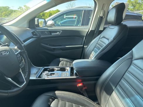 Used 2019 Ford Edge SEL w/ Equipment Group 201A AWD/4WD image 31