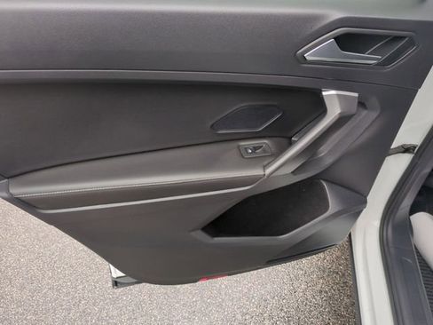 Used 2024 Volkswagen Tiguan S image 24