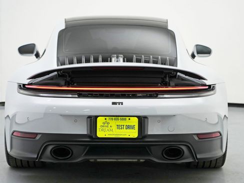 Used 2025 Porsche 911 Carrera image 45