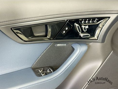 Used 2024 Jaguar F-TYPE R AWD/4WD image 24