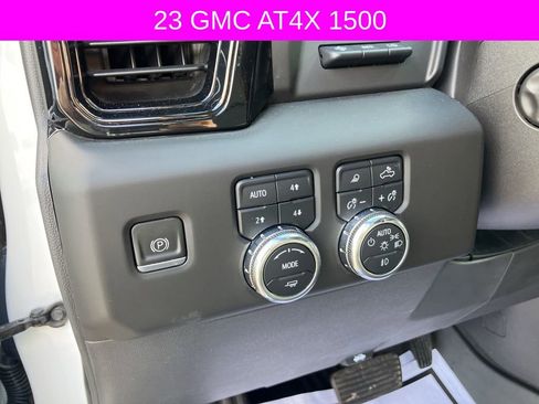 Used 2023 GMC Sierra 1500 AT4X image 23