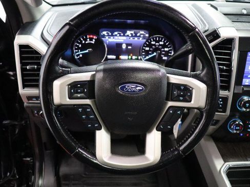 Used 2021 Ford F250 Lariat w/ Lariat Value Package AWD/4WD image 37