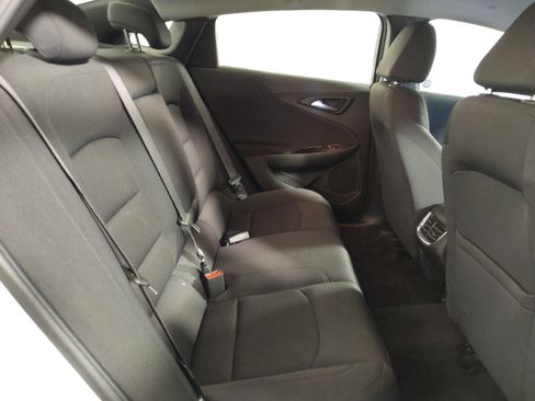 Used 2023 Chevrolet Malibu LT FWD image 19