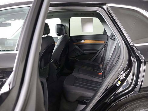 Used 2023 Audi Q5 2.0T Premium Plus w/ Premium Plus Package AWD/4WD image 33