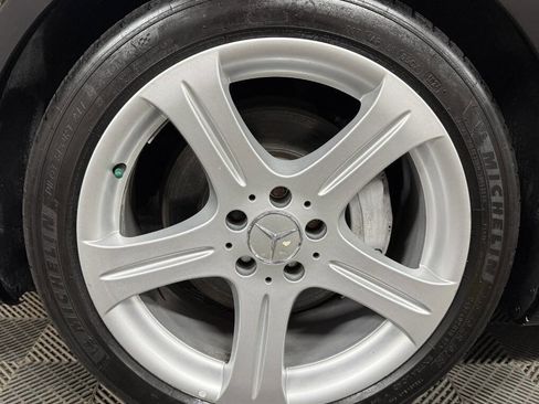 Used 2006 Mercedes-Benz CLS 500 image 29