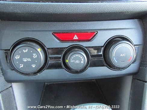 Used 2018 Subaru Impreza 2.0i Premium w/ Eyesight & BSD & Rcta image 27