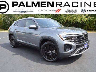 Used 2024 Volkswagen Atlas Cross Sport SE w/ Panoramic Sunroof Package