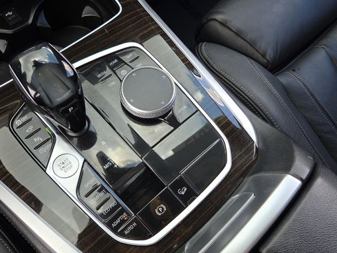 Used 2019 BMW X5 xDrive40i w/ Convenience Package image 38