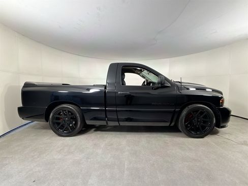 Used 2004 Dodge Ram 1500 Truck 2WD Regular Cab image 8