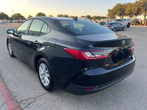 Used 2026 Toyota Camry LE FWD image 6